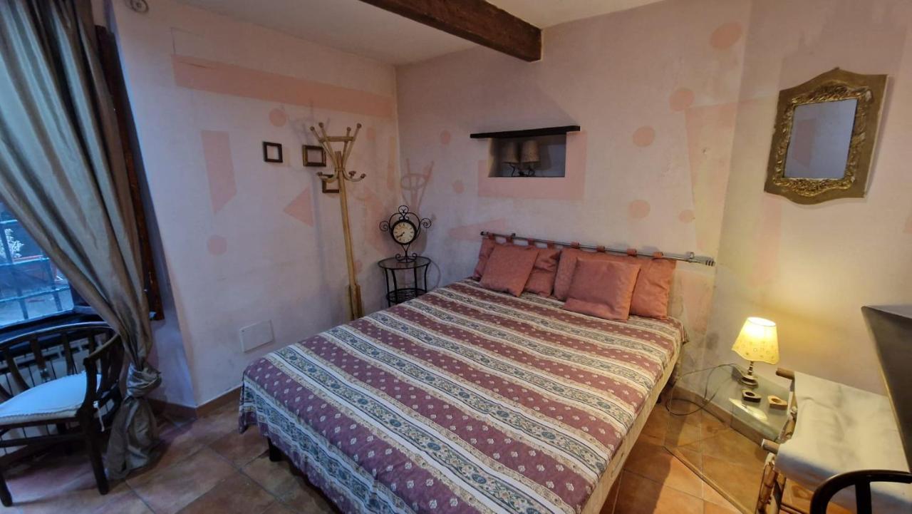 Appartement Monolocale In Tipica Casa Ligure à Gênes Extérieur photo